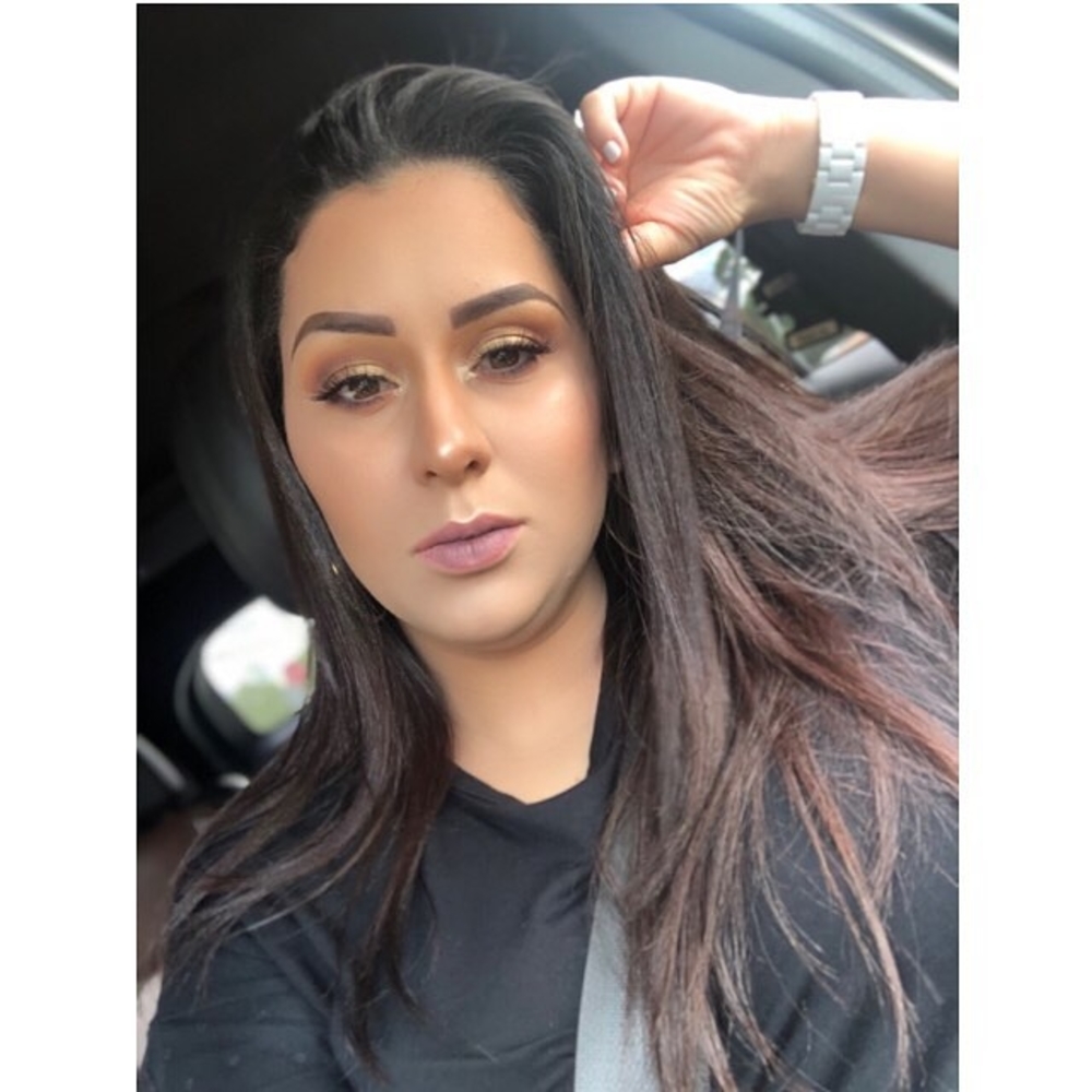 Meet your Posher, Vanessa